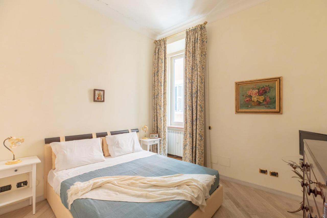 Iflat Elegant And Luxury Apartment Near Pantheon Рим Экстерьер фото